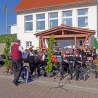 Fetzige Hüttenmusik in Neuenkirchen.JPG